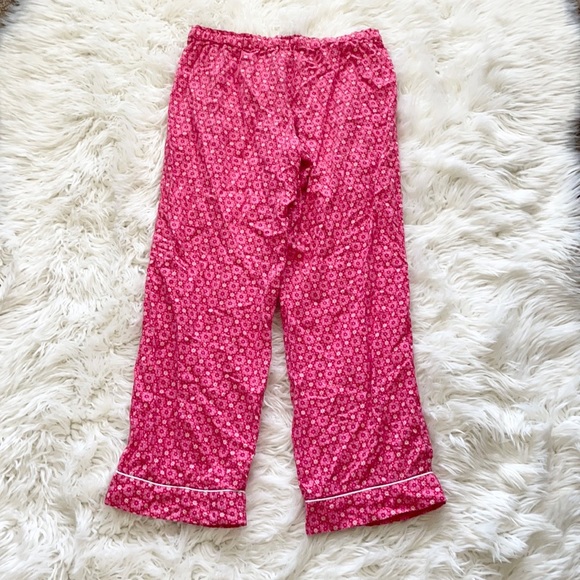 Victoria’s Secret Flannel Long Sleeve Pajama Set - Picture 9 of 11